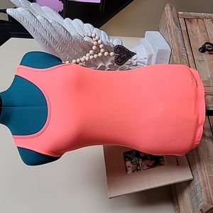 Under Armour Fitted Tank Top - SZ S